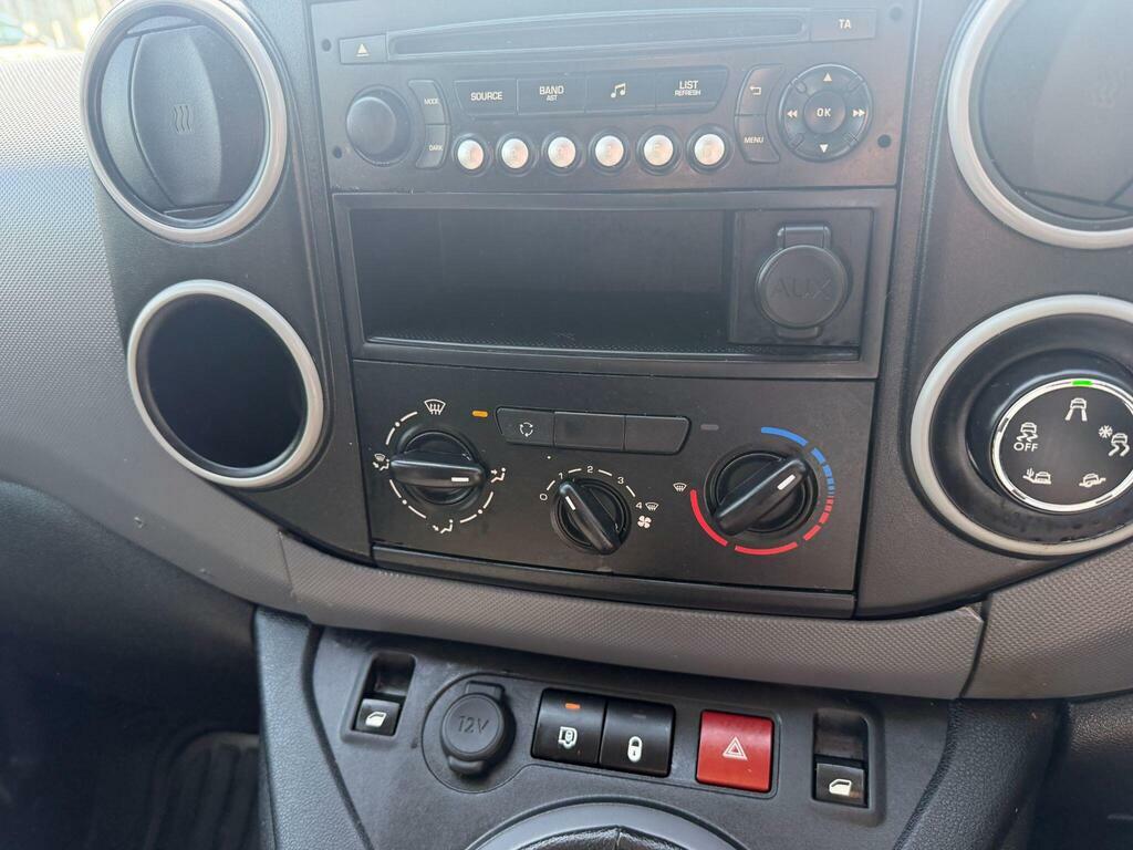 Peugeot Partner 1.6 Bluehdi Outdoor Euro 6 Ss Grey #17