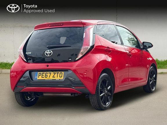 Toyota Aygo X X-style Man Red #2