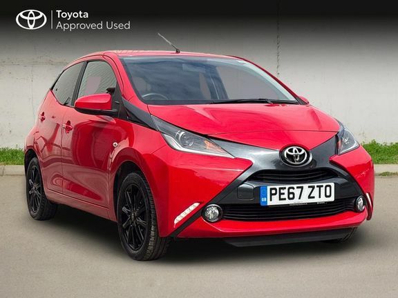 Toyota Aygo X X-style Man Red