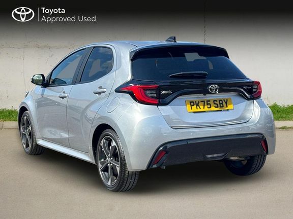 Toyota Yaris Excel Silver #4