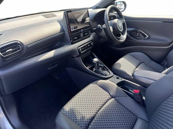 Toyota Yaris Excel Silver #5