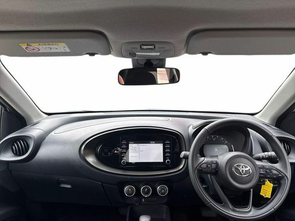 Toyota Aygo X Pure Automatic Silver #6