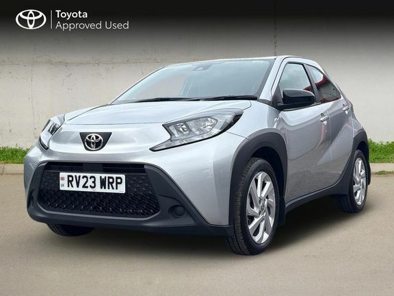 Toyota Aygo X Pure Automatic Silver #3