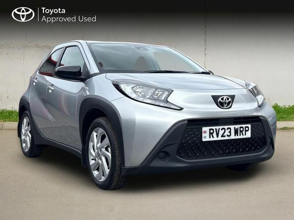 Toyota Aygo X Pure Automatic Silver