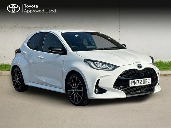 Toyota Yaris Gr Sport White