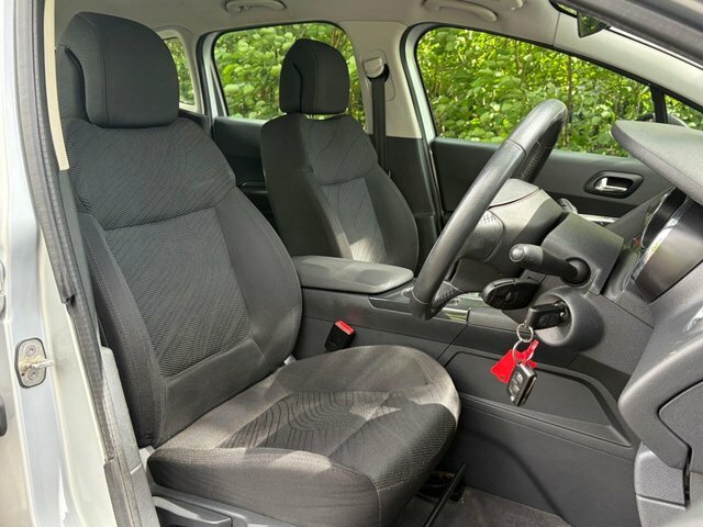 Peugeot 3008 1.6 Hdi Active Suv Euro 5 112 P Silver #5