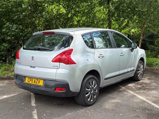 Peugeot 3008 1.6 Hdi Active Suv Euro 5 112 P Silver #2