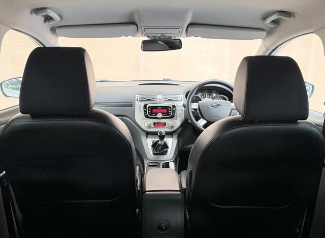 Ford Kuga 2.0 Tdci Zetec 2Wd Euro 5 White #21