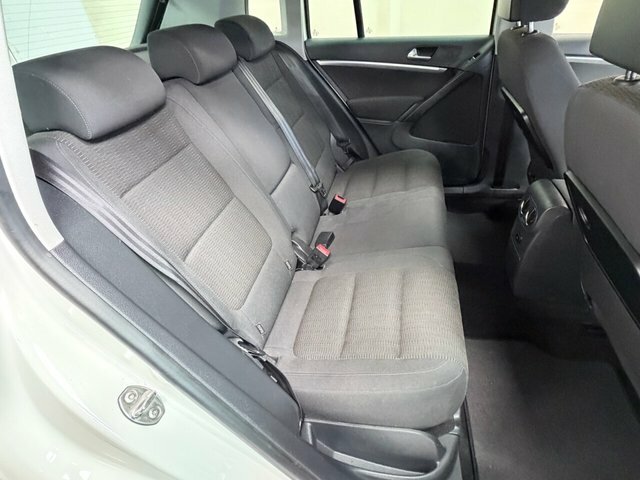 Volkswagen Tiguan 2.0 Tdi Bluemotion Tech Se Suv 4 Brown #20