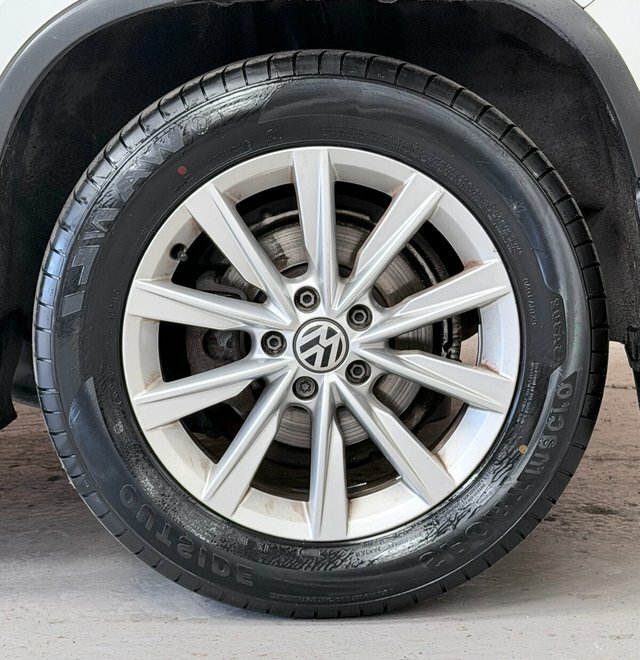Volkswagen Tiguan 2.0 Tdi Bluemotion Tech Se Suv 4 Brown #27