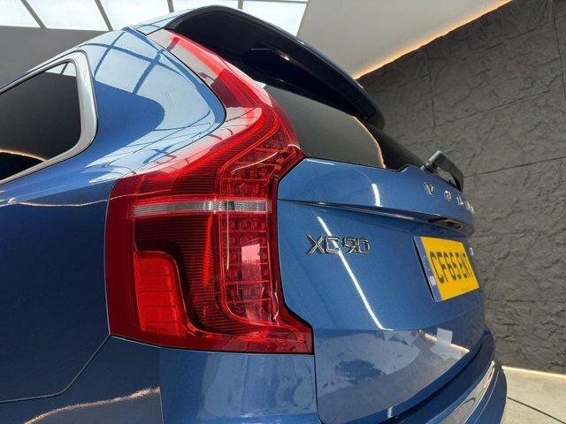 Volvo XC90 2.0 D5 Momentum Awd 222 Bhp Grey #16