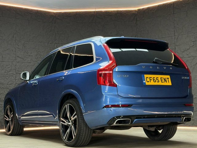 Volvo XC90 2.0 D5 Momentum Awd 222 Bhp Grey #10