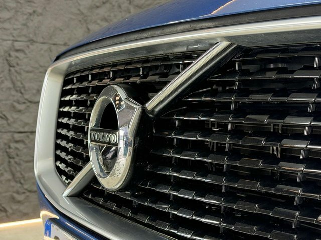 Volvo XC90 2.0 D5 Momentum Awd 222 Bhp Grey #12