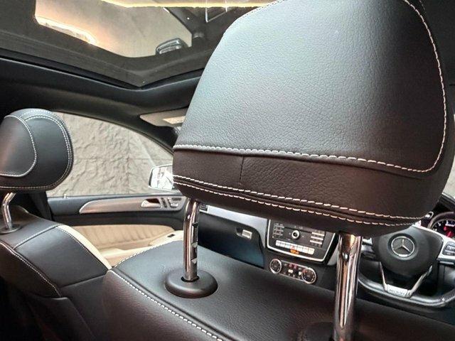 Mercedes-Benz GLE Class 350D 4Matic Amg Night Ed Prem 9G-tronic Black #37