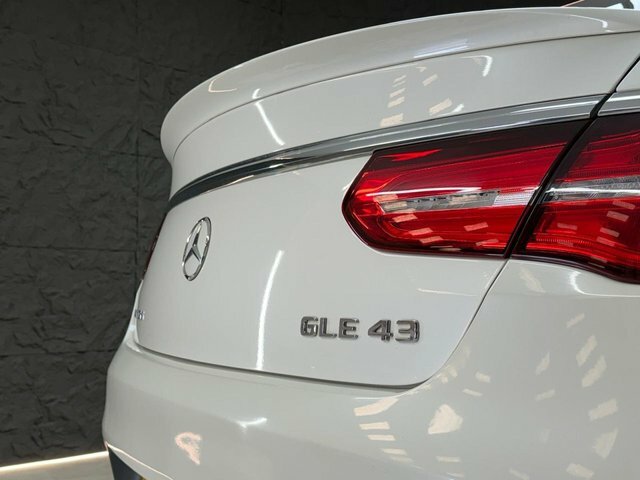 Mercedes-Benz GLE Class 350D 4Matic Amg Night Ed Prem 9G-tronic Black #16