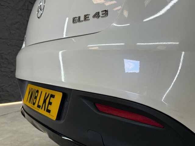 Mercedes-Benz GLE Class 350D 4Matic Amg Night Ed Prem 9G-tronic Black #17