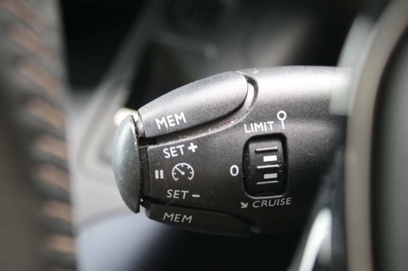 Peugeot Rifter Allure Blue #15