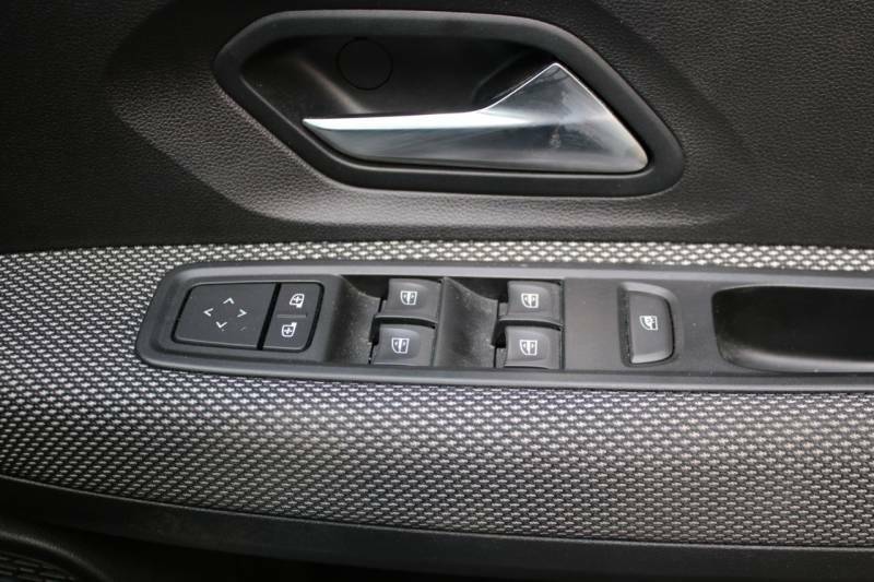 Dacia Sandero New Sandero Comfort 1.0 Tce Bi-fuel 100 Stop Start Grey #26