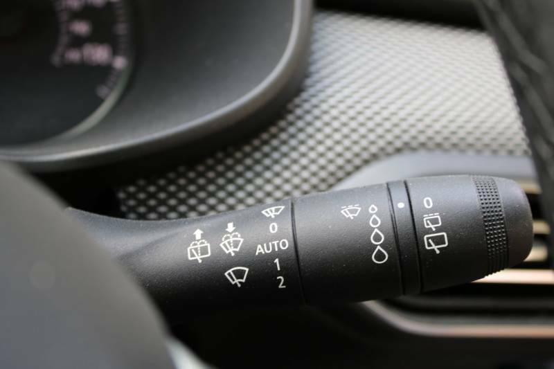 Dacia Sandero New Sandero Comfort 1.0 Tce Bi-fuel 100 Stop Start Grey #17