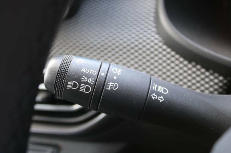 Dacia Sandero New Sandero Comfort 1.0 Tce Bi-fuel 100 Stop Start Grey #14