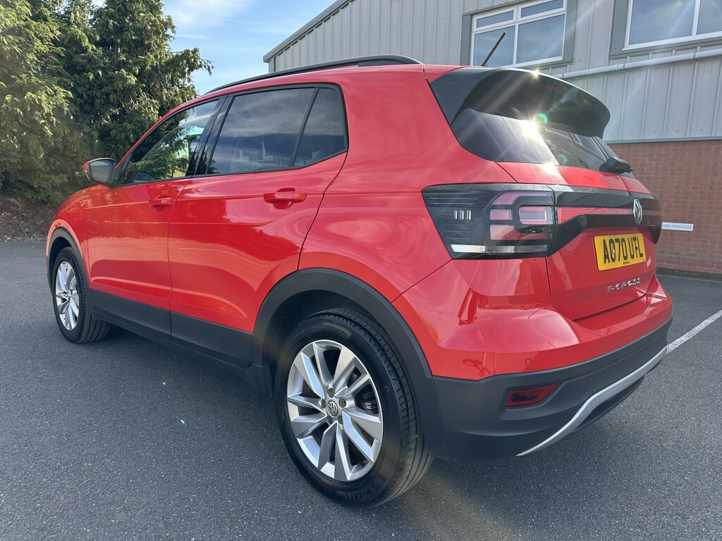 Volkswagen T-Cross Suv 1.0 Tsi Se 202070 AO70UTL Red #3