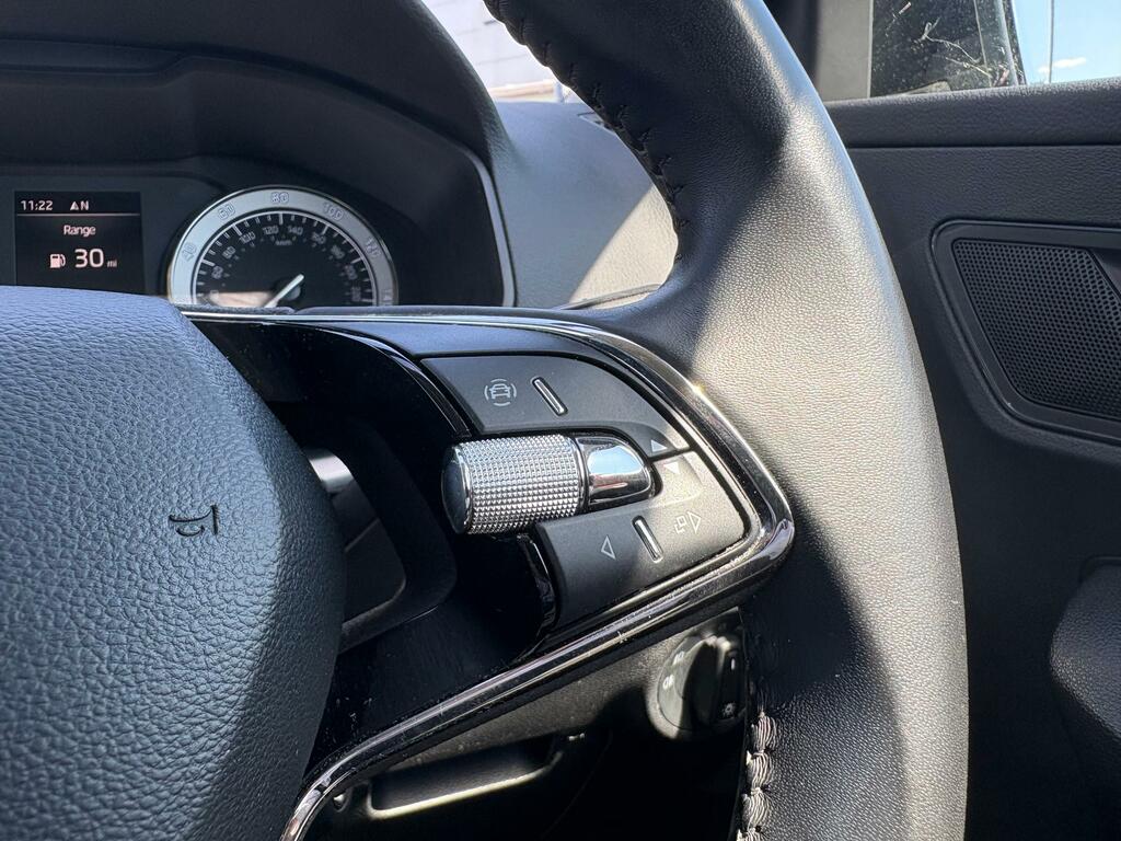 Skoda Karoq 1.0 Tsi Se Blue #10