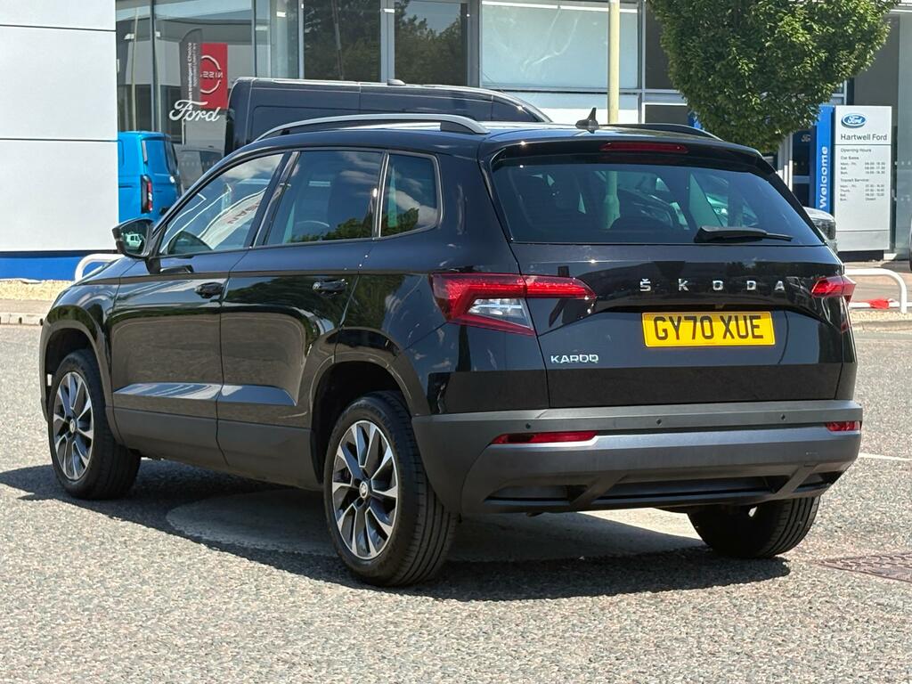 Skoda Karoq 1.5 Tsi Act Se Drive Suv Euro 6 Black #2
