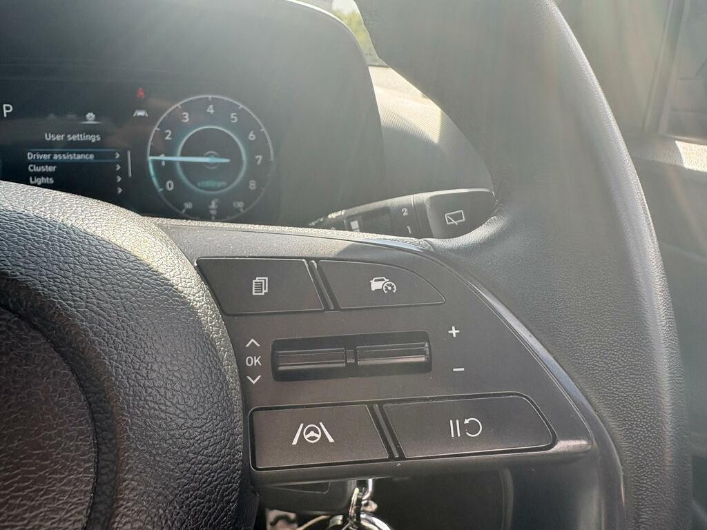 Hyundai Bayon 1.0 T-gdi Mhev Se Connect Suv Hybrid Dc Blue #5