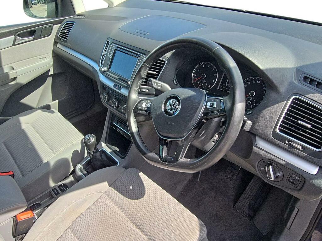 Volkswagen Sharan 1.4 Tsi Se Nav 150Ps Black #10