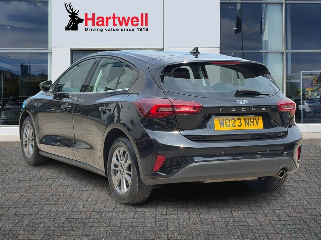 Ford Focus 1.0T Ecoboost Titanium Hatchback Black #5