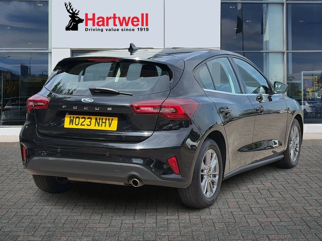 Ford Focus 1.0T Ecoboost Titanium Hatchback Black #3