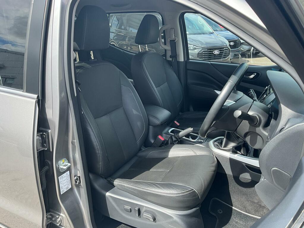 Nissan Navara Dci Tekna Bg67npc Ulez Black #14