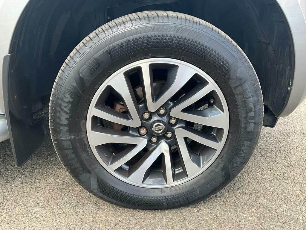 Nissan Navara Dci Tekna Bg67npc Ulez Black #29