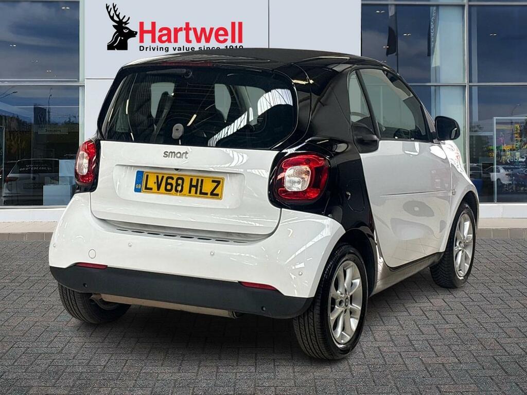 Smart Fortwo Coupe 1.0 Passion Coupe Twinamic Euro 6 Ss Black #3