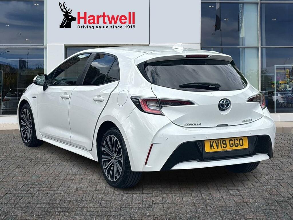 Toyota Corolla 1.8 Vvt-h Design Hatchback Hybrid Cvt E White #5
