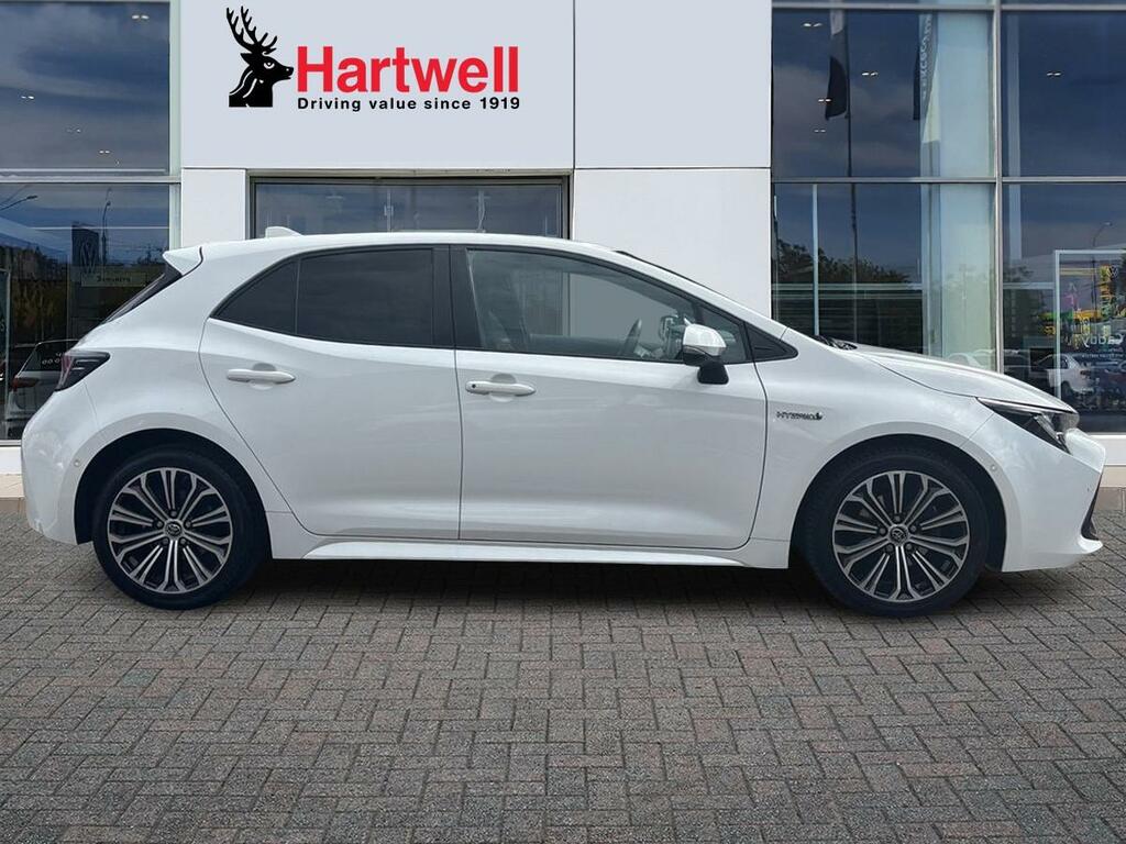 Toyota Corolla 1.8 Vvt-h Design Hatchback Hybrid Cvt E White #2