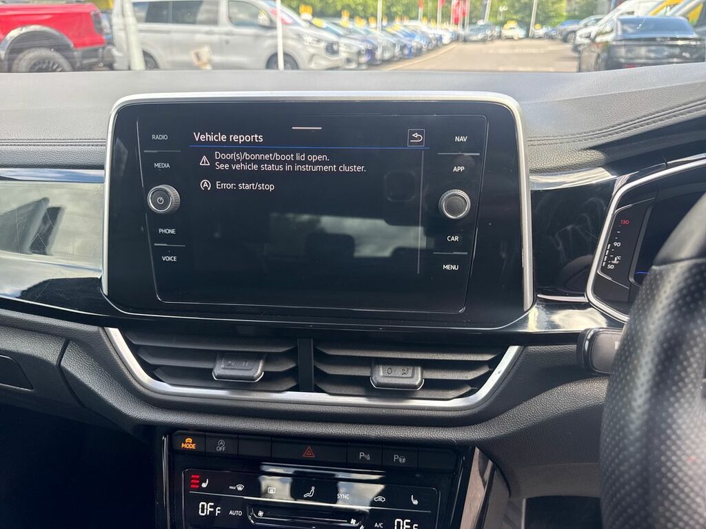 Volkswagen T-Roc 1.5 Tsi Life Dsg Black #20
