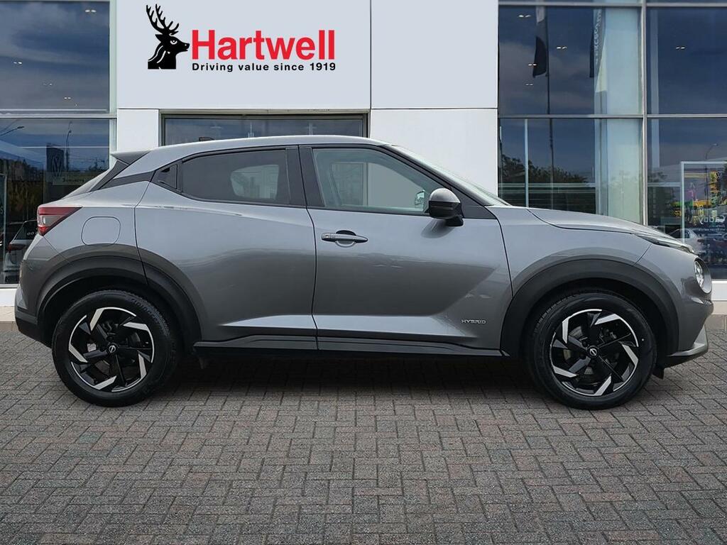 Nissan Juke 1.6 N-connecta Suv Hybrid Euro 6 Silver #2
