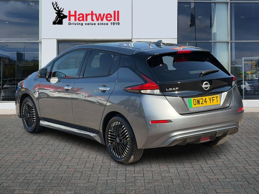 Nissan Leaf 39Kwh Tekna Hatchback 150 Ps Silver #5