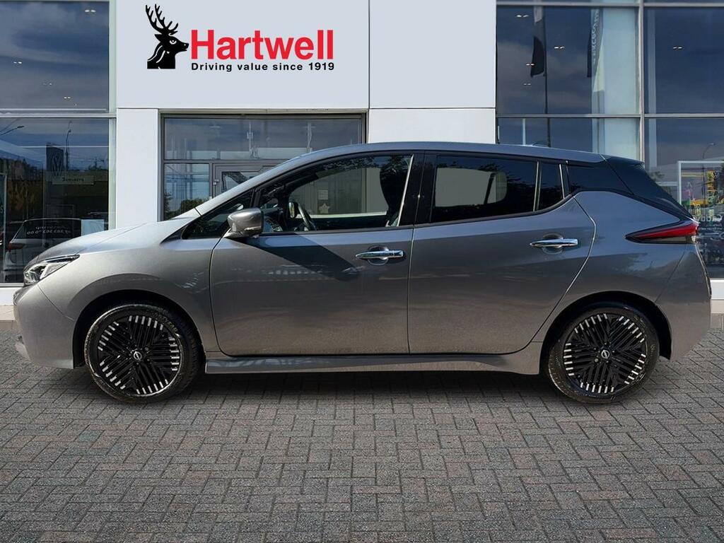 Nissan Leaf 39Kwh Tekna Hatchback 150 Ps Silver #6
