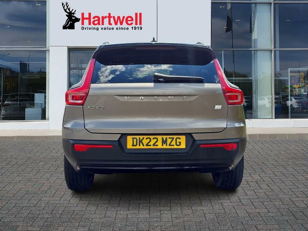Volvo XC40 1.5H T5 Twin Engine Recharge 10.7Kwh R-design Suv Grey #4