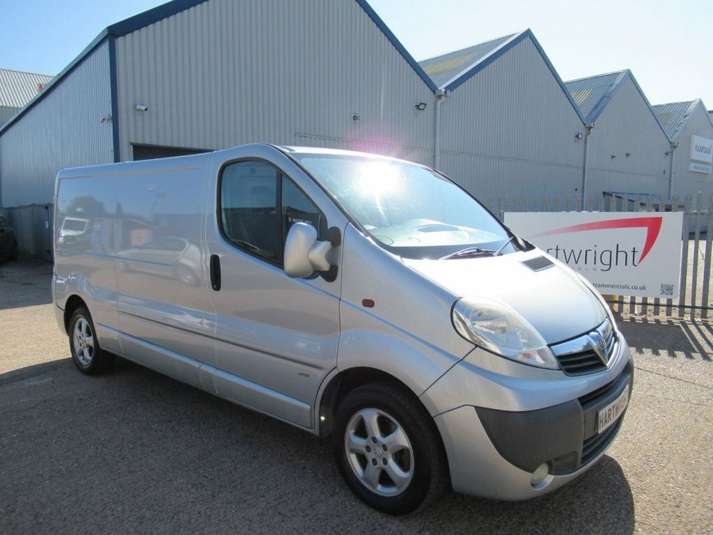Vauxhall Vivaro 2L Sportive Silver #3