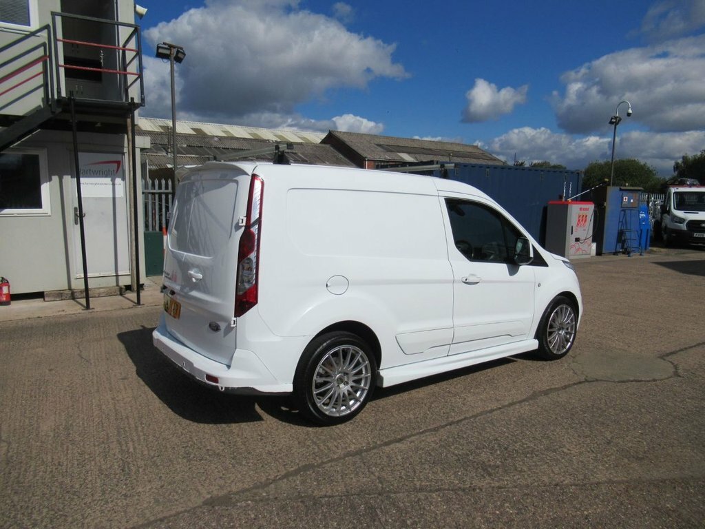 Ford Transit Connect 1.5L Limited White #5