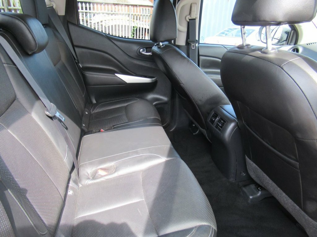 Nissan Navara 2.3 Dci Tekna 4Wd Euro 6 Black #18