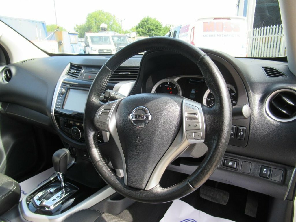 Nissan Navara 2.3 Dci Tekna 4Wd Euro 6 Black #16