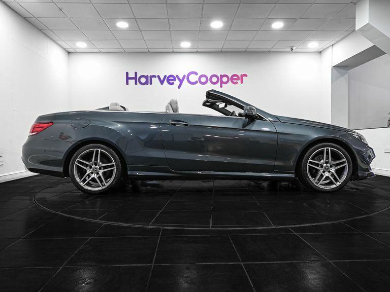 Mercedes-Benz E Class E220 Bluetec Amg Line 7G-tronic Cabriolet Grey #4