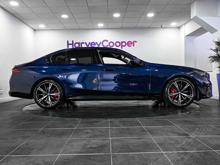 BMW 5 Series 520I M Sport Pro Blue #5