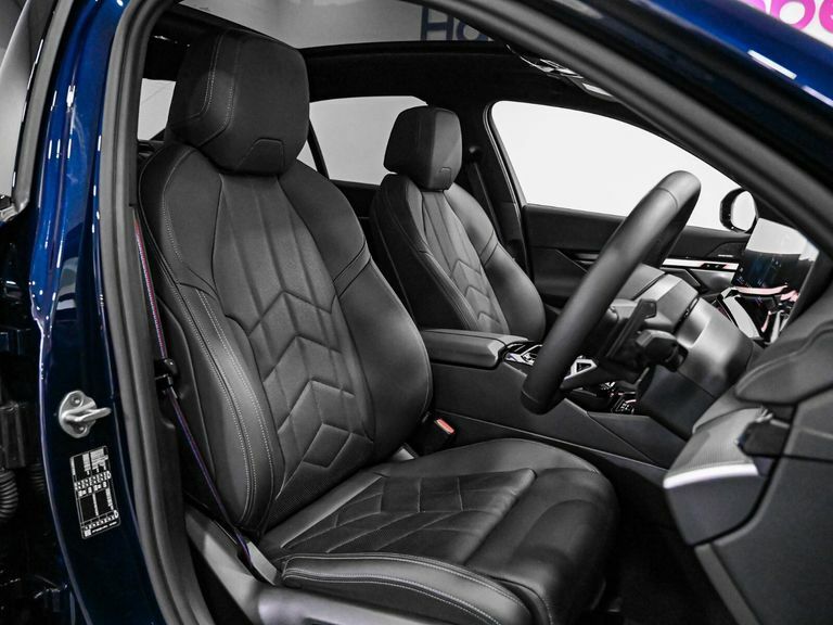 BMW 5 Series 520I M Sport Pro Blue #4