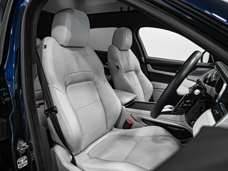 Jaguar F-Pace 2.0 P400e R-dynamic Hse Black Awd HD73NMK Blue #3