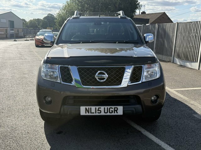 Nissan Navara 2.5 Dci Tekna 4X4 Shr Dcb 0D 188 Bhp Black #7